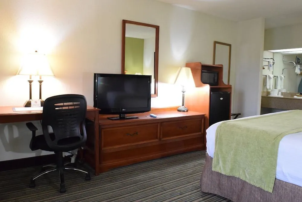 Ramada By Wyndham Savannah Gateway Georgetown