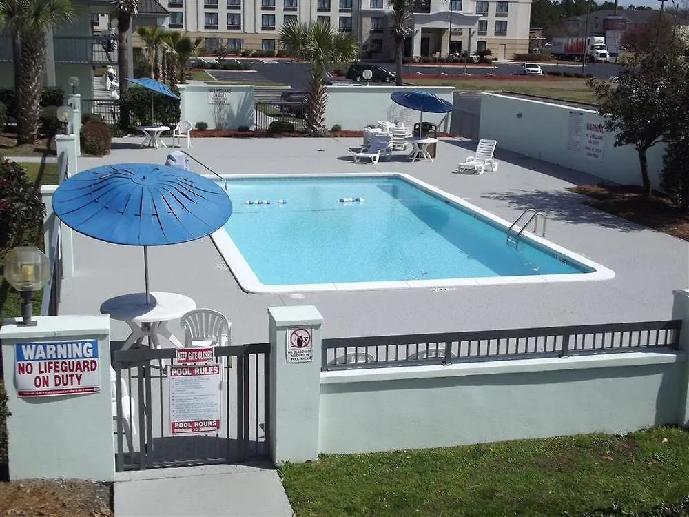 Ramada By Wyndham Savannah Gateway Georgetown 3*,