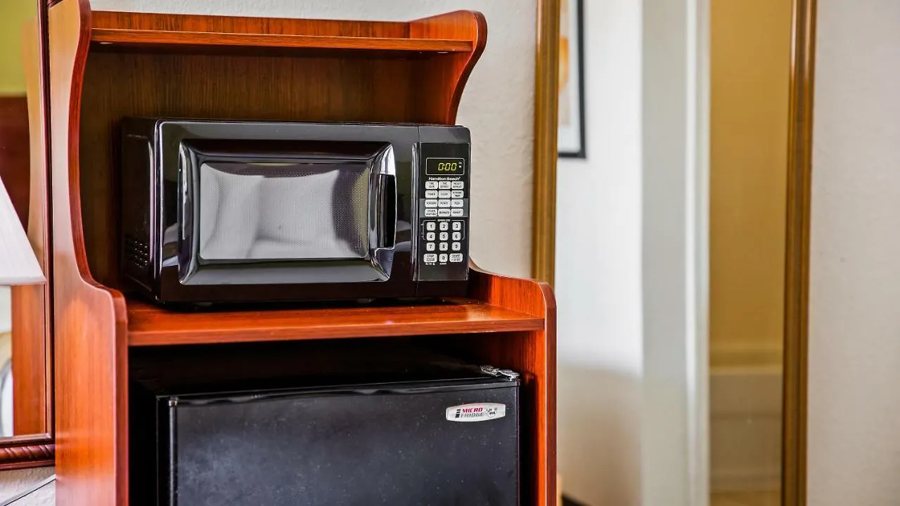 Ramada By Wyndham Savannah Gateway Georgetown Motel