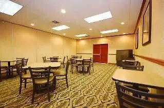 Ramada By Wyndham Savannah Gateway Georgetown Motel