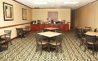 Ramada By Wyndham Savannah Gateway Georgetown 3*,